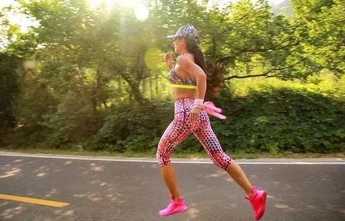 国产辣妈系列视频,国产辣妈系列视频魅力解析