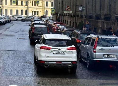 俄罗斯砸国产车视频,真相与反思